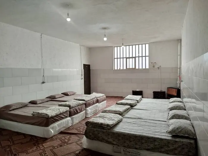 بوم گردی شباهنگ - واحد هشت تخته - داخل اتاق