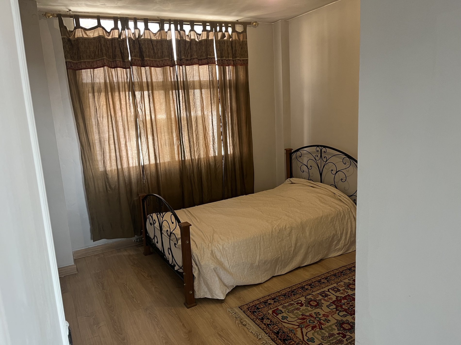 آپارتمان دوخوابه دیباجی جنوبی 86