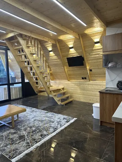 سوئیت دوخوابه سوئیسی جکوزی دار خان