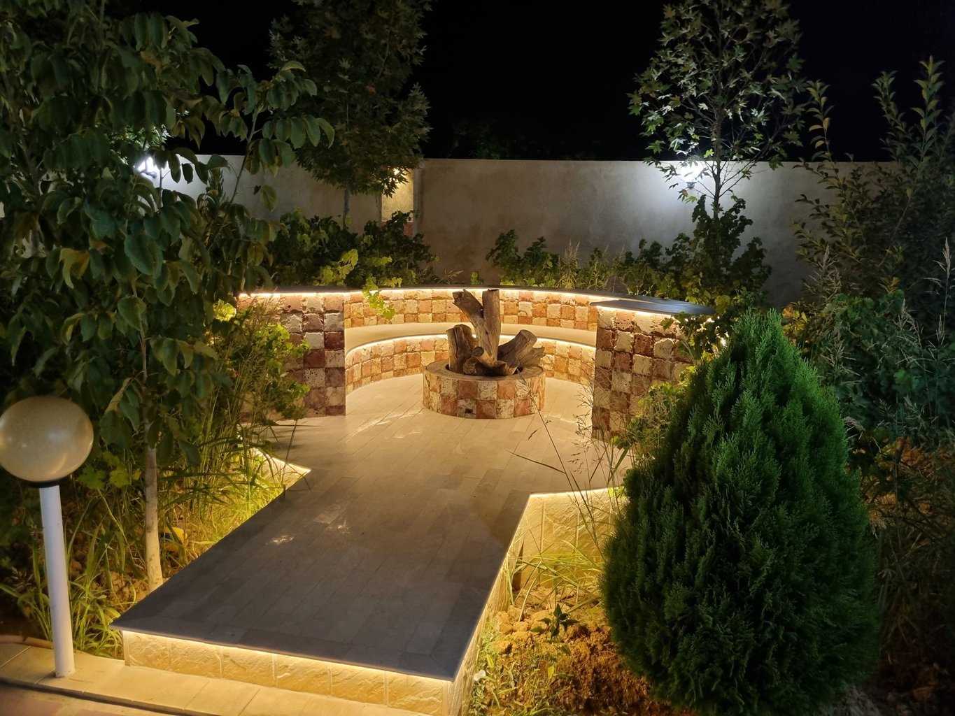 باغ ویلا پارمین
