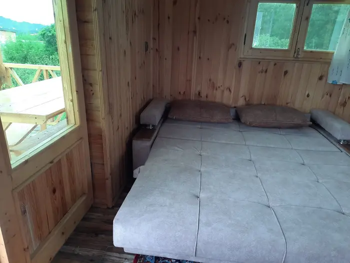 کلبه یک خوابه کلبه چوبی جکوزی دار بابا رجب