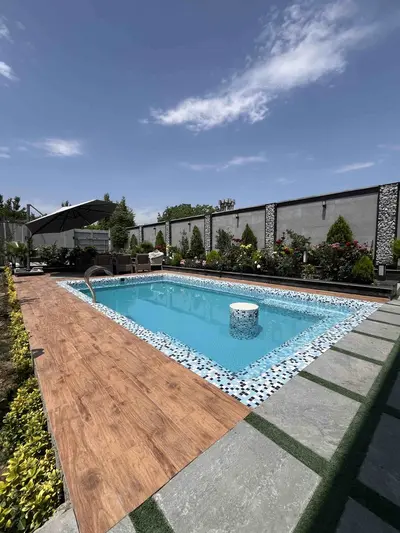 ویلا دوخوابه استخردار آبگرم باغ بیات