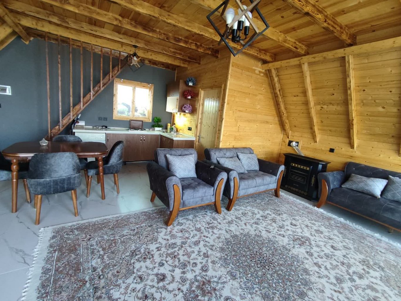 یک خوابه سوئیسی امیر 80