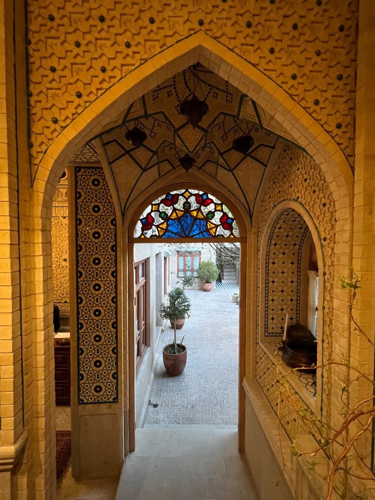 عمارت فرهادی - واحد یک خوابه اُرسی پستو