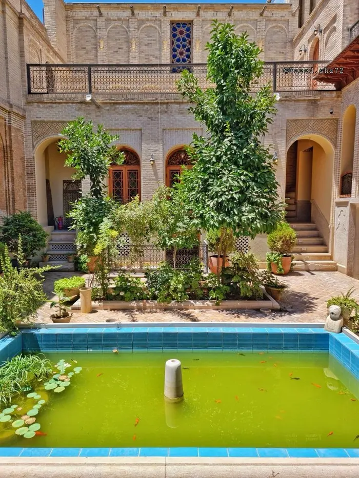 اقامتگاه سنتی عمارت فرهادی - واحد یک خوابه اُرسی پستو