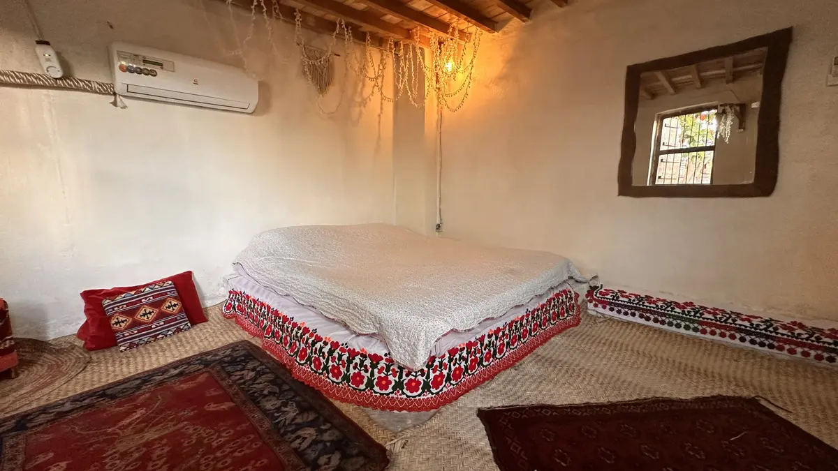 هاستل فلت خونه گِلک واحد عشق