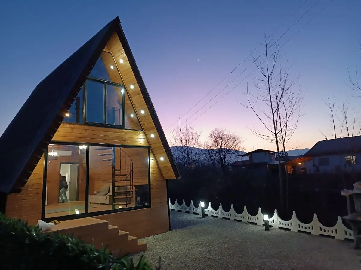 کلبه یک خوابه سوئیسی آرمین