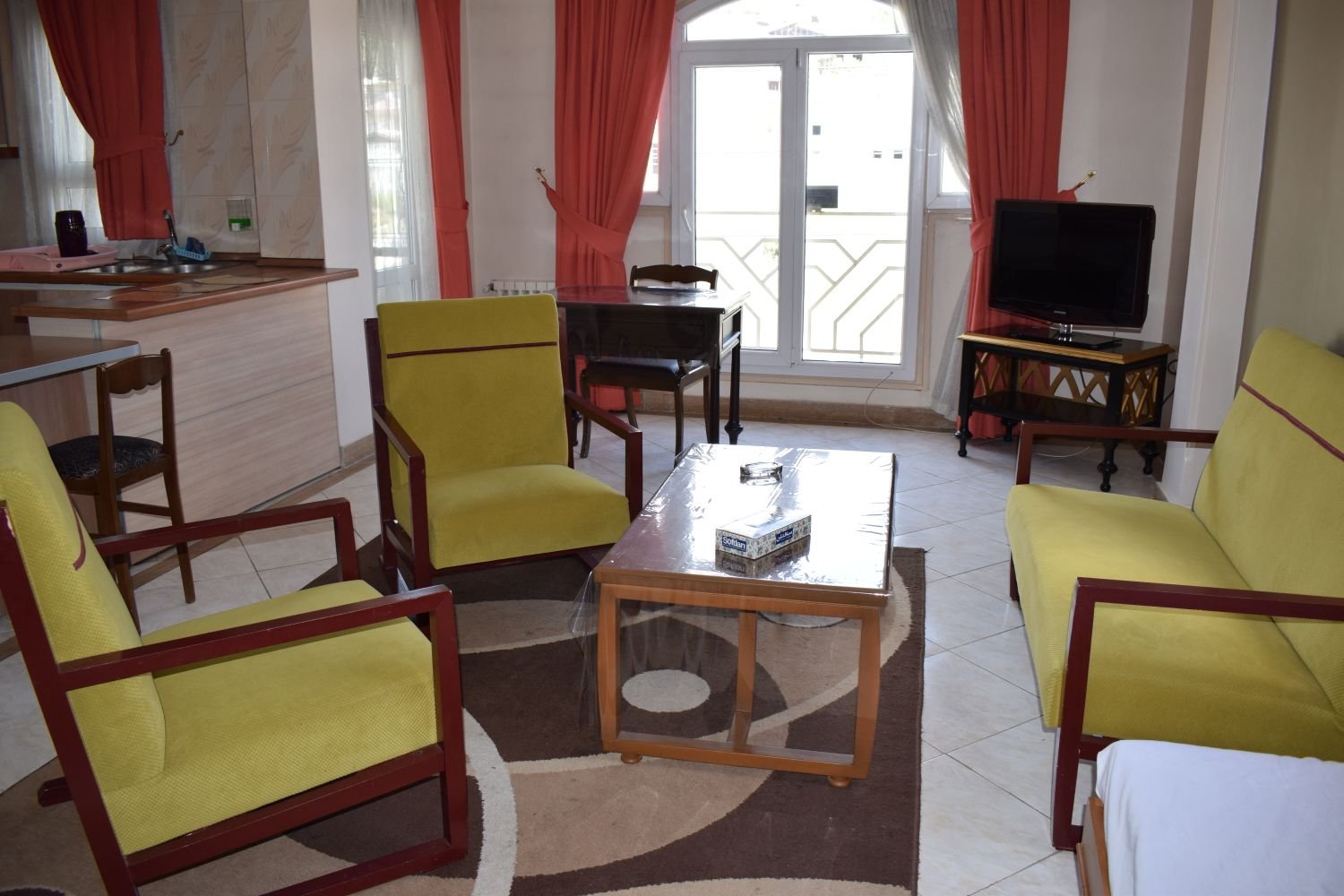 آپارتمان یک خوابه پروانه واحد ۲۳