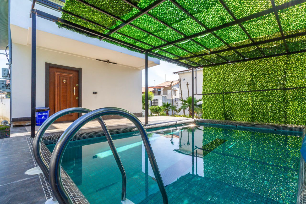 ویلا دوخوابه استخردار آبگرم بارشین