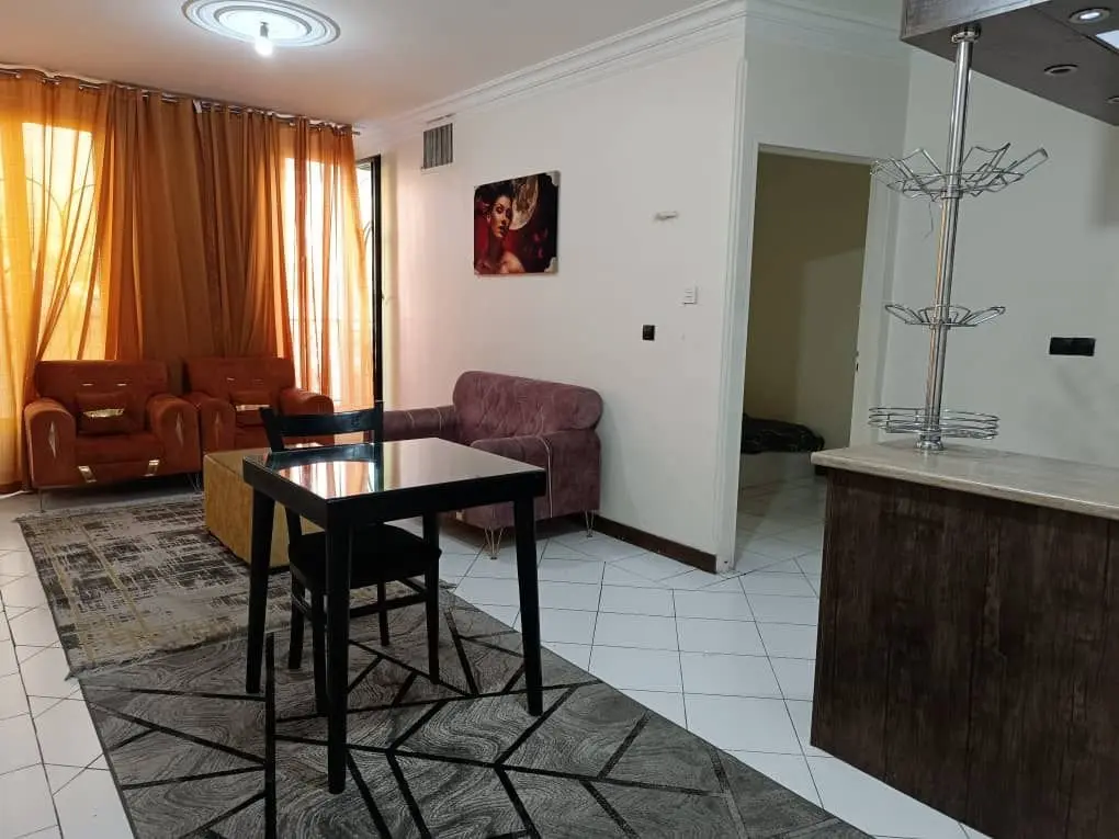 یک خوابه شریف فرجام