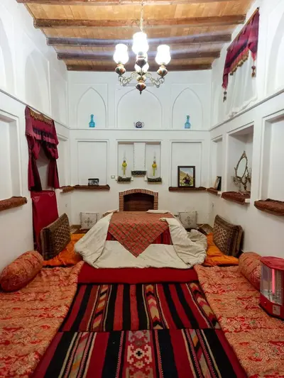 بومگردی سنگسری - واحد شاهنشین