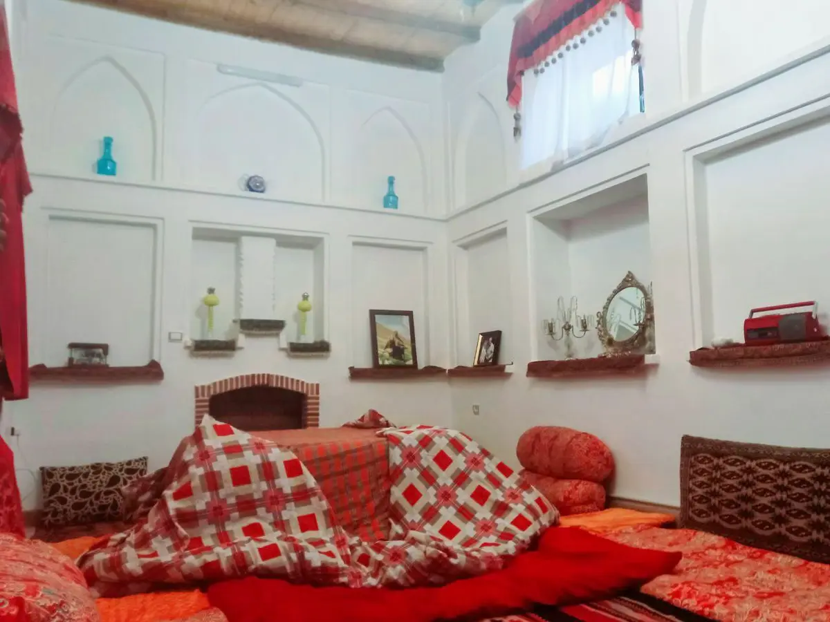 بوم گردی سنگسری - واحد شاهنشین