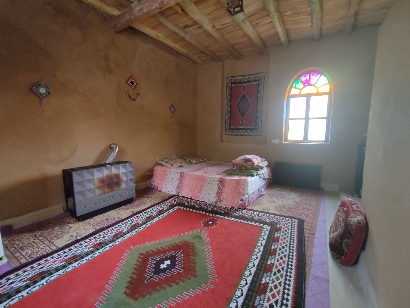 دل‌آرام عباسیان - واحد ۴