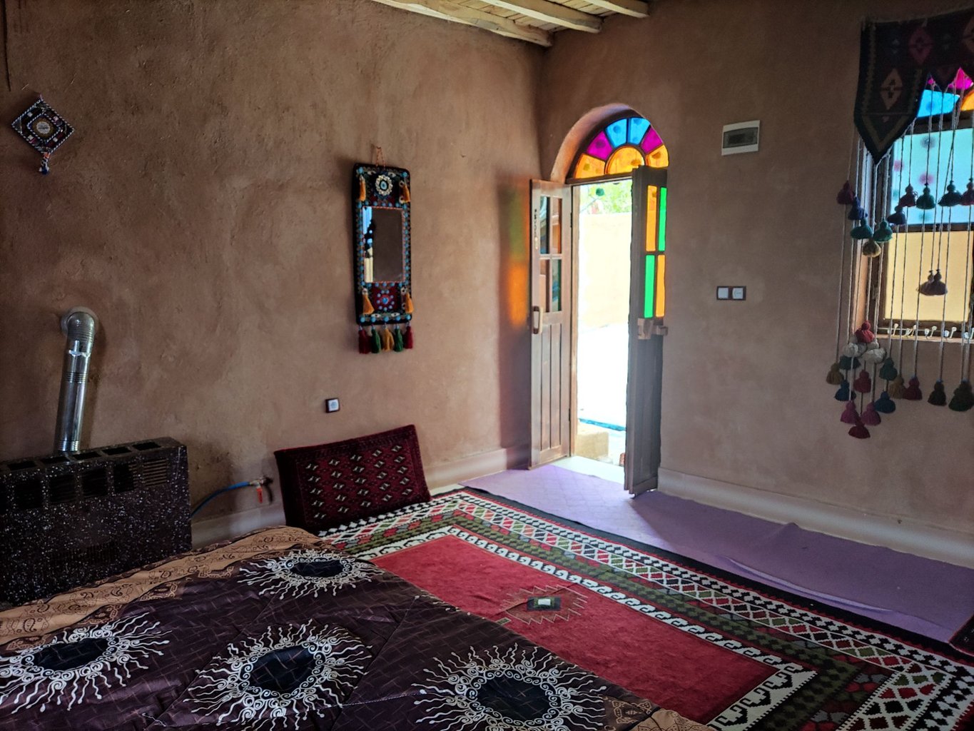 دل‌آرام عباسیان - واحد 2