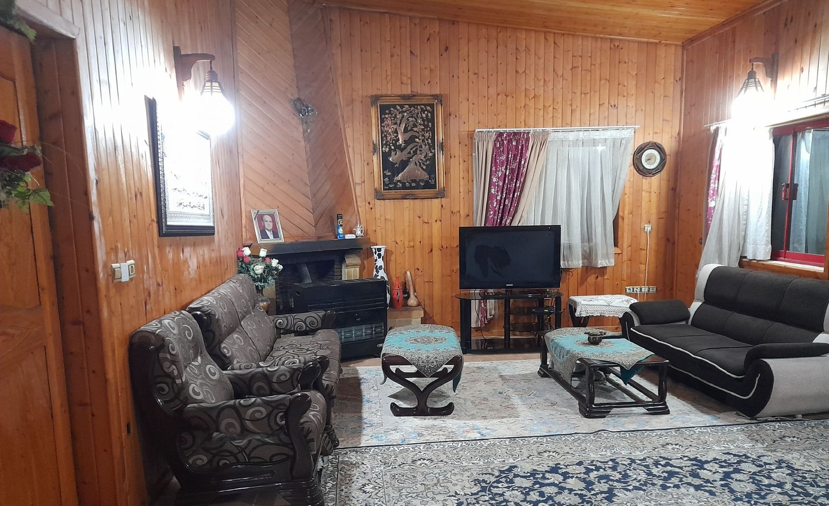 آپارتمان دوخوابه ساحلی گلها 2 - داخل آپارتمان حال پذیرایی