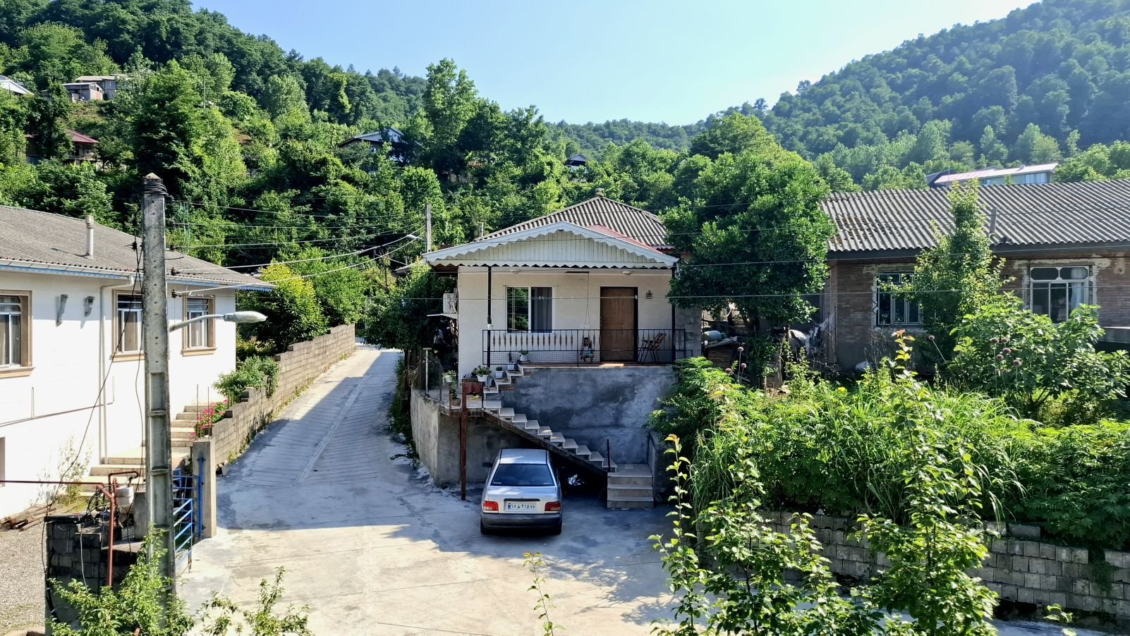 ویلا یک خوابه جنگلی آبتین - نما