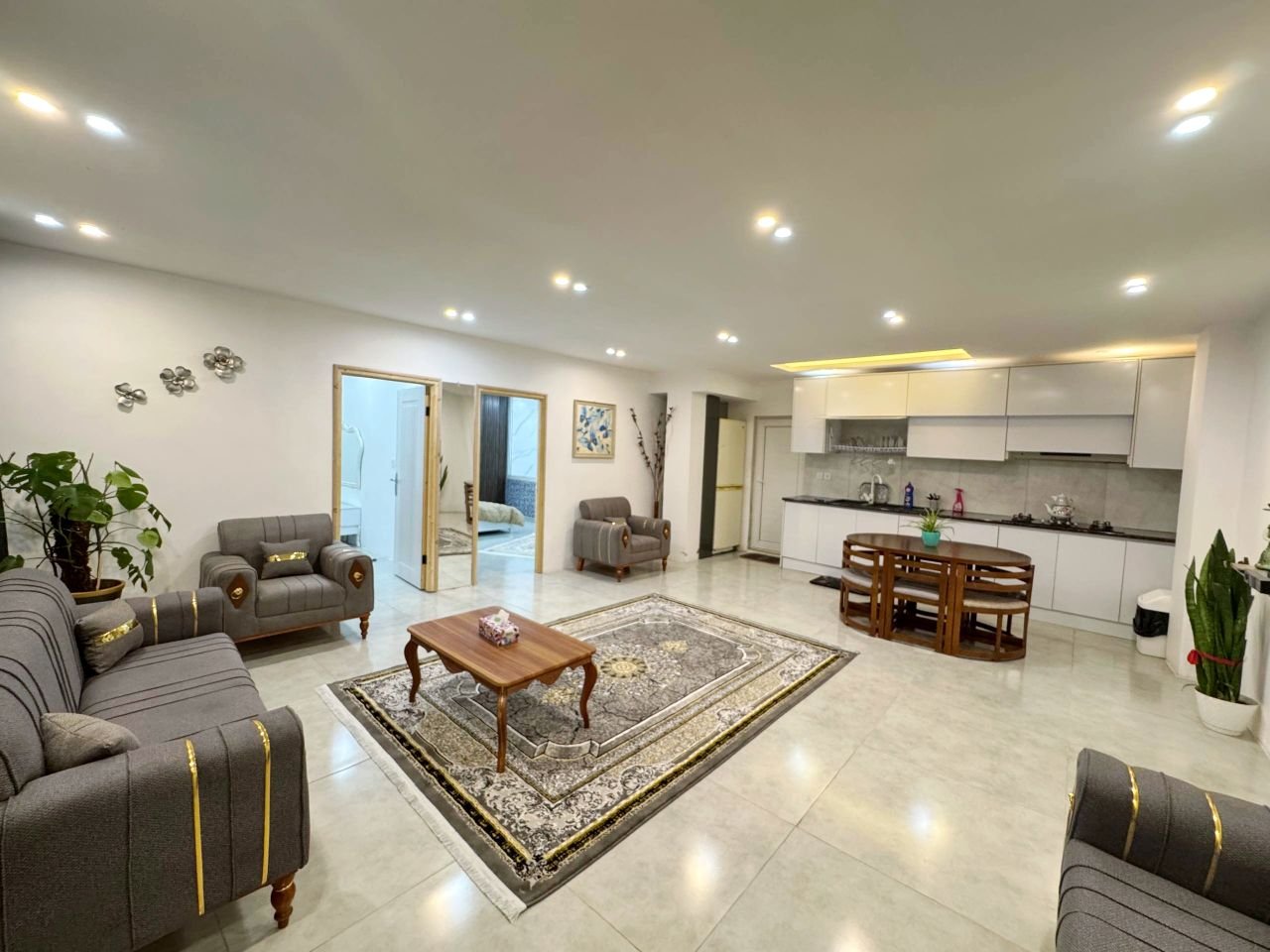 ویلا دوخوابه جکوزی دار سنگی بنیامین