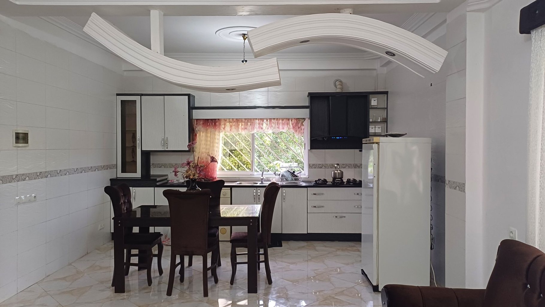 ویلا دوخوابه جنگلی ارلیس