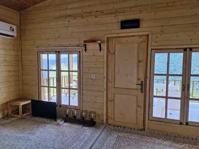 کلبه یک خوابه چوبی افرا 2