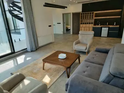 ویلا چهارخوابه استخردار آبگرم ادریس شهرک آپادانا