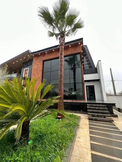 ویلا چهارخوابه استخردار آبگرم ترنج