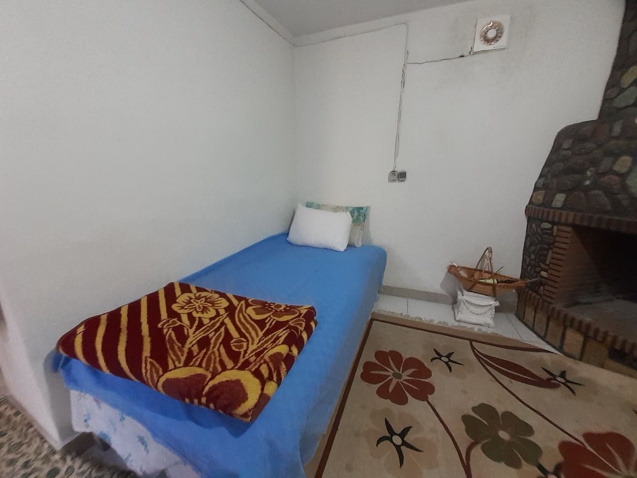 ویلا فلت باغ افق