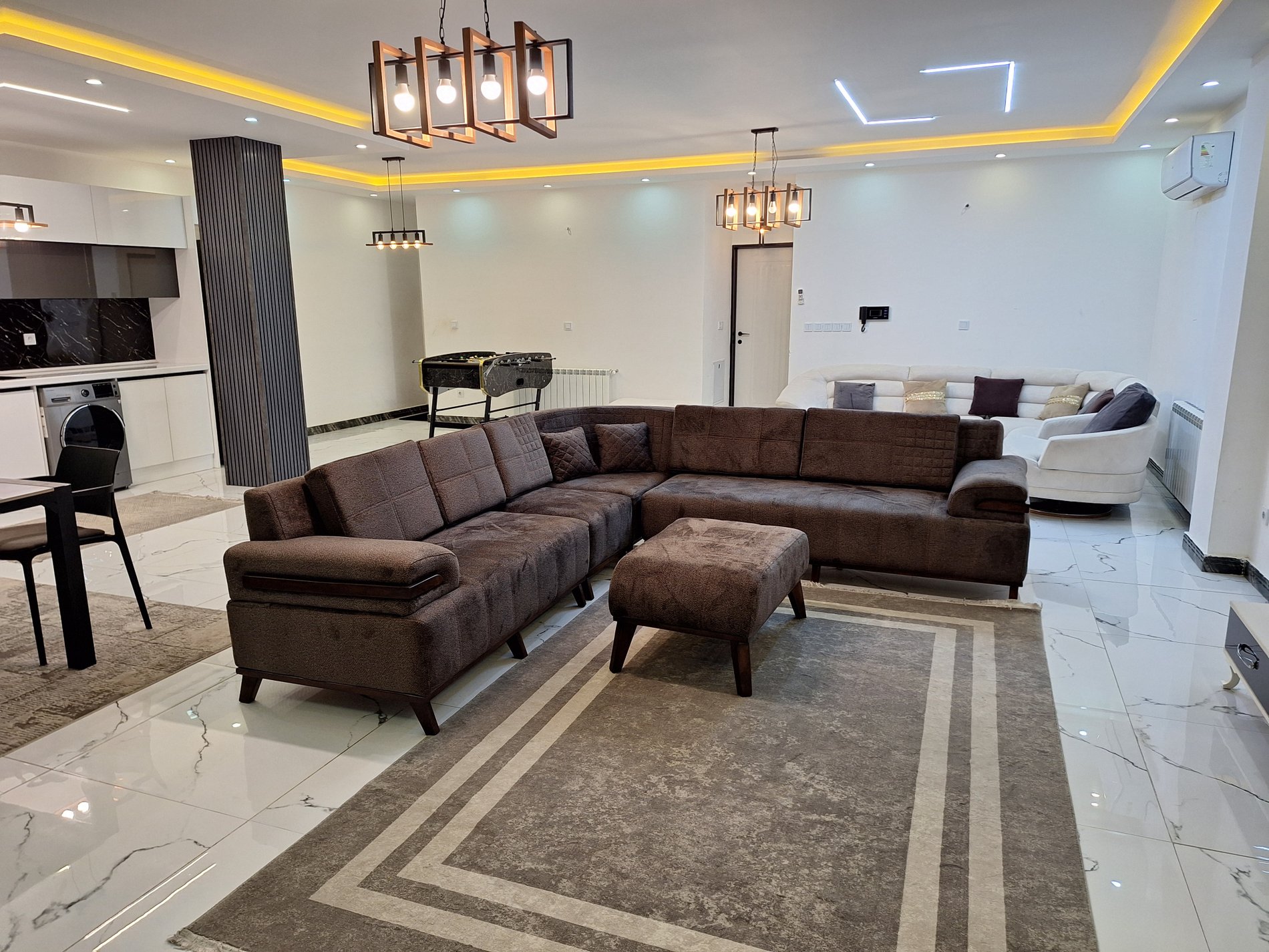 آپارتمان دوخوابه پنت هاوس ساحلی باتیس 1