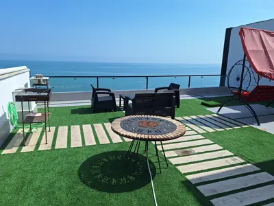 آپارتمان دوخوابه پنت هاوس ساحلی باتیس 1