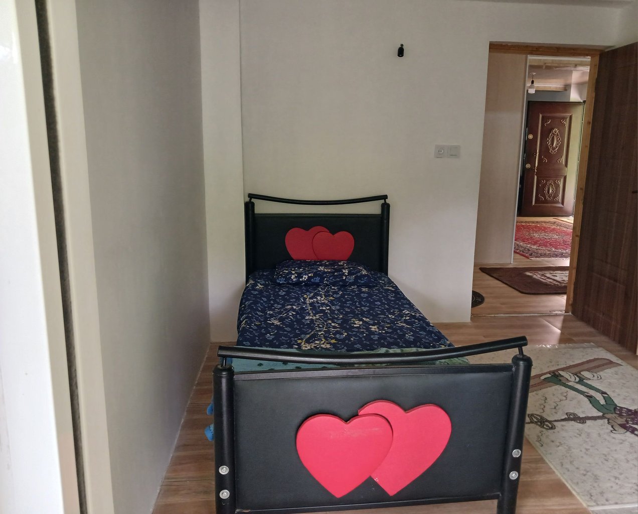 سه خوابه افرا قاسمی