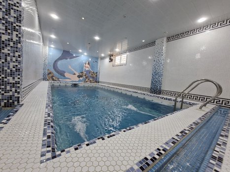 ویلا سه خوابه دوبلکس استخردار آبگرم ارکیده روزبان