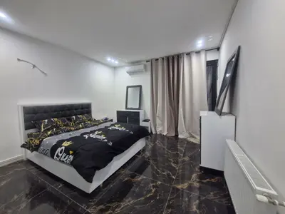 ویلا چهارخوابه تریپلکس استخردار ارکیده