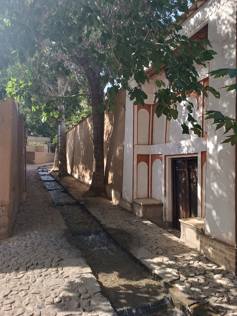 اقامتگاه سنتی دمواژه - واحد مس بابا