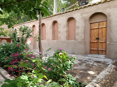 اقامتگاه سنتی دمواژه - واحد مس بابا