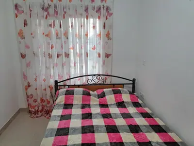 آپارتمان دوخوابه ساناز