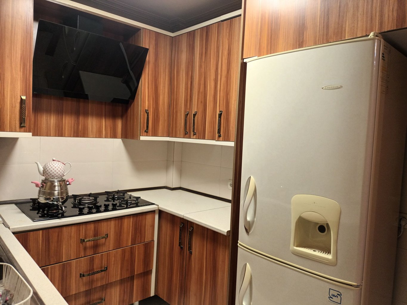 آپارتمان دوخوابه ستارخان شادمان