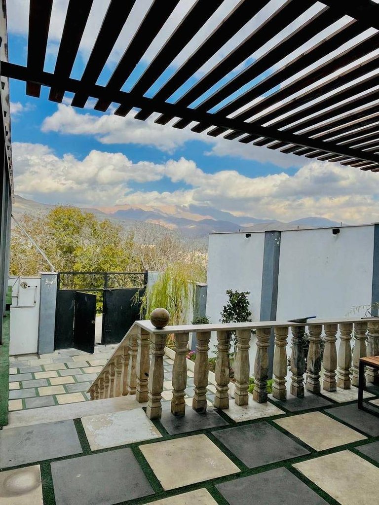 ویلا دوخوابه دوبلکس استخردار آبگرم سعادتی