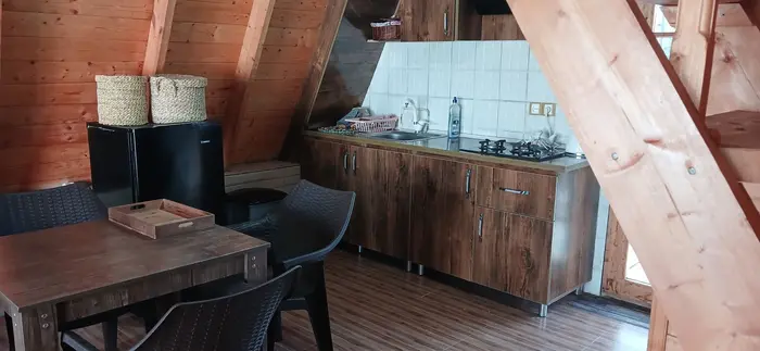 کلبه یک خوابه چوبی رز - آشپزخانه