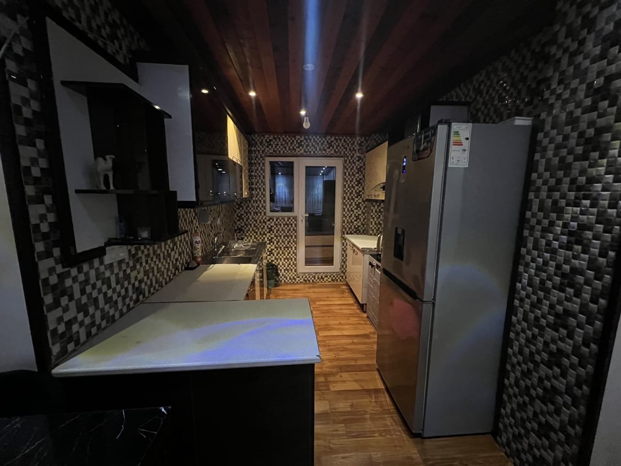 ویلا دوخوابه کوهستانی بهشت