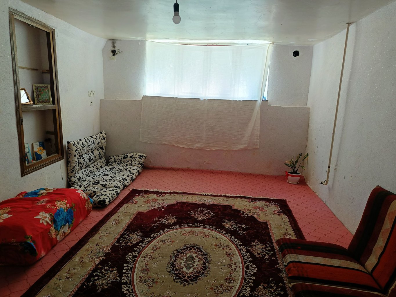 یک خوابه سرای ماندگار