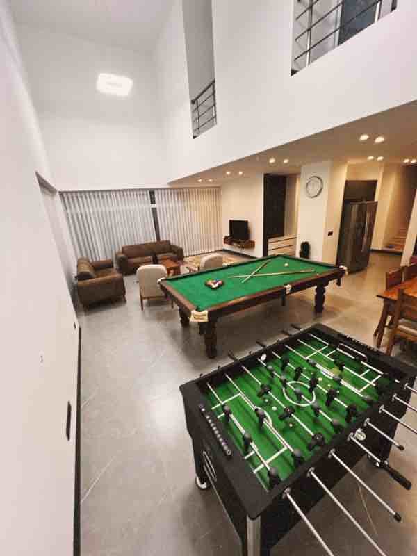 سه خوابه استخردار چهارفصل سورنا