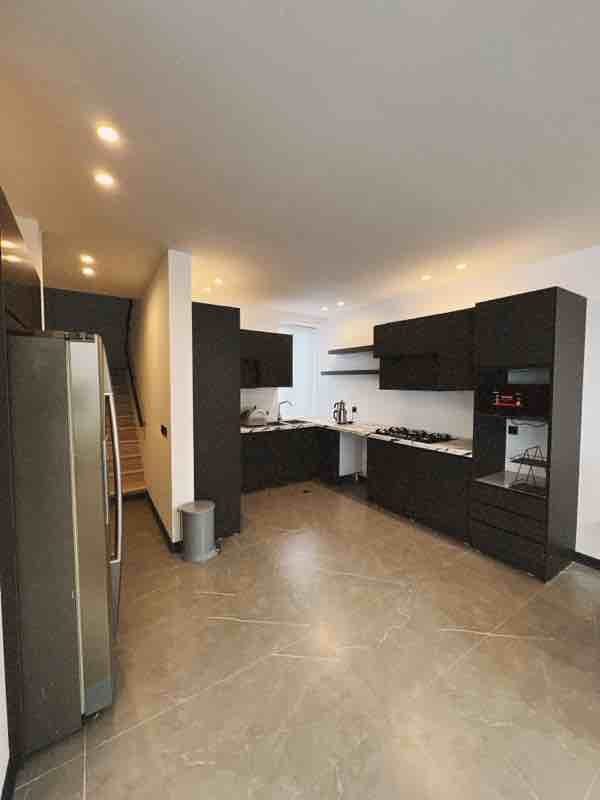 سه خوابه استخردار چهارفصل سورنا