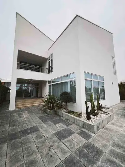 ویلا سه خوابه استخردار چهارفصل سورنا