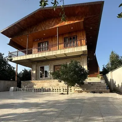 کلبه دوخوابه جنگلی جکوزی دار تی تی