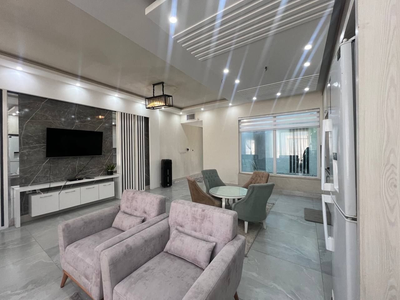 ویلا یک خوابه استخردار آبگرم شاندیز 1