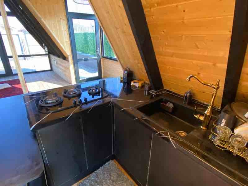 یک خوابه سوئیسی استخردار سوما