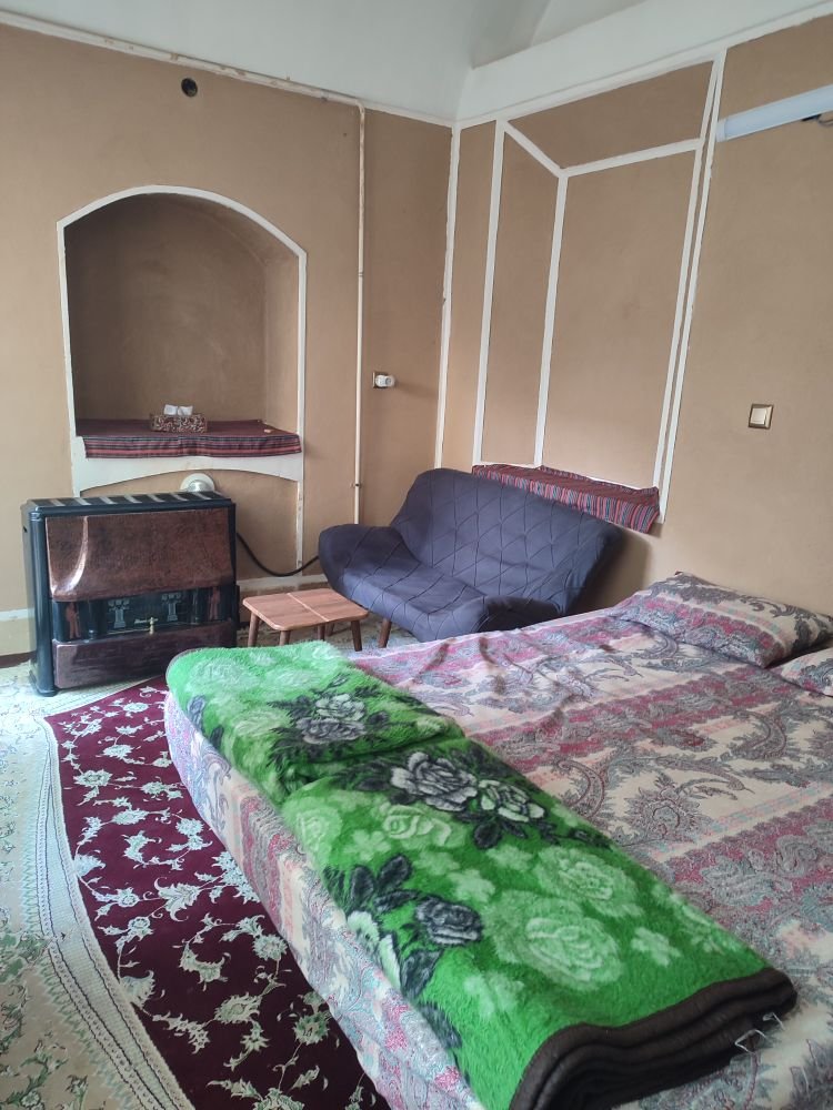 بوم گردی گل - واحد 2