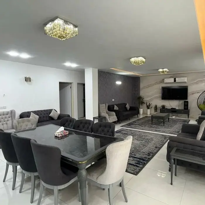 ویلا پنج خوابه تریپلکس استخردار آبگرم گلها