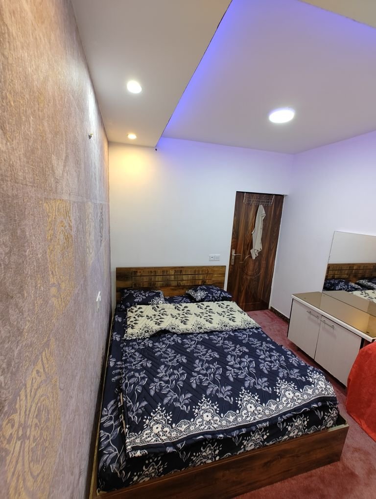 ویلا دوخوابه گل سرخ 2