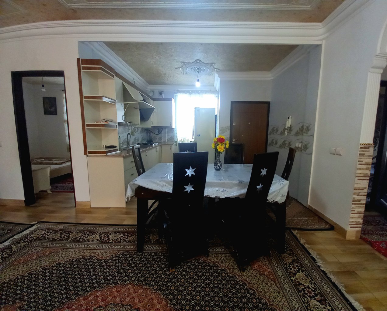 سوئیت دوخوابه گلشن 43