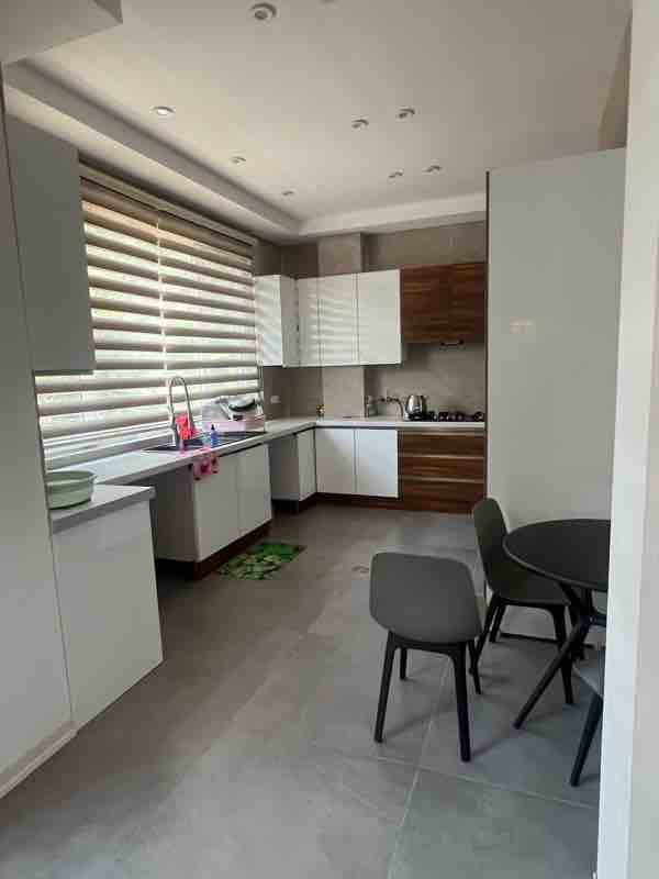 ویلا چهارخوابه استخردار آبگرم آهنگرکلا